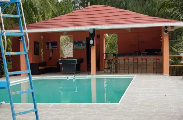 Hotel Colinas Bethel Bonao piscine